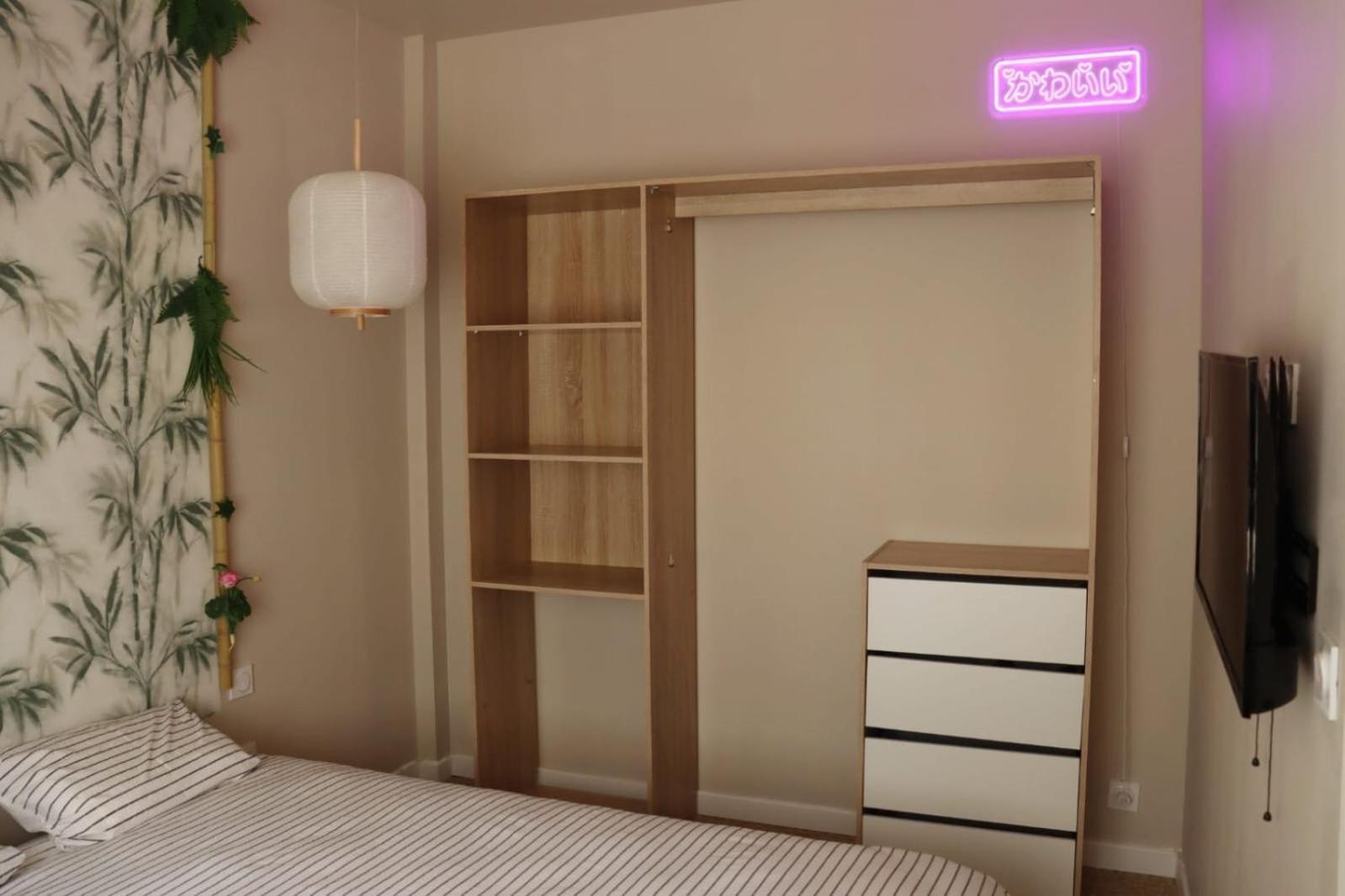 Loveroom Japon Avec Balneotherapie Toulon Exterior foto